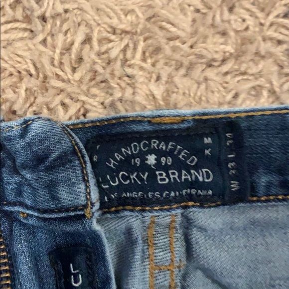 Lucky Brand Jeans - Picture 2 of 3